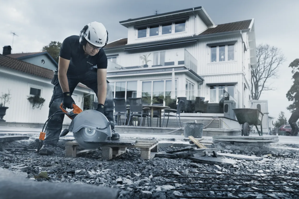 Doorslijper 2700 watt K4000 (incl. zaagblad 350mm)