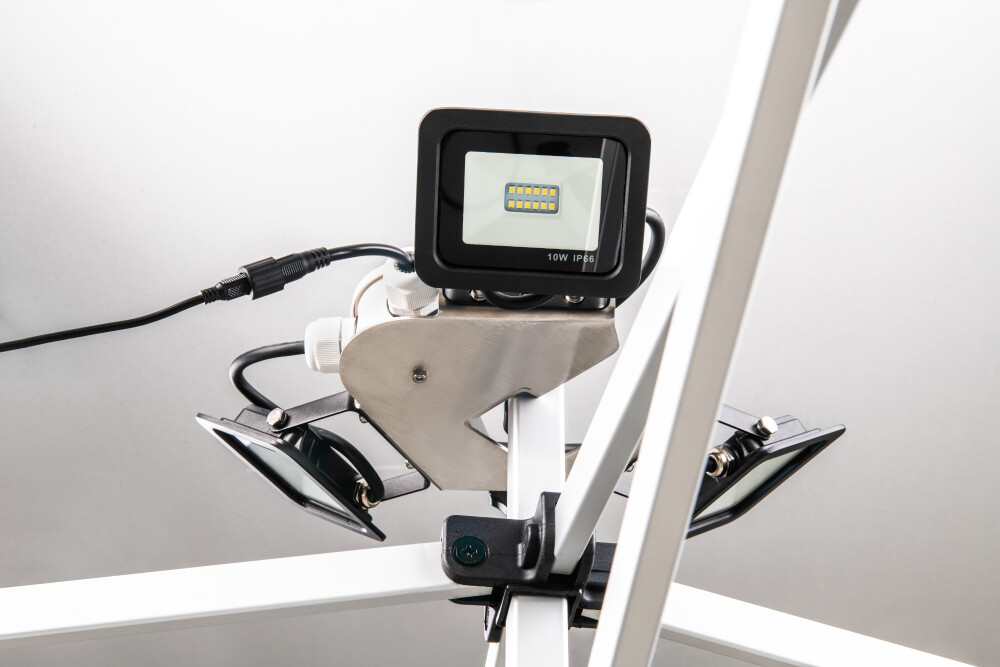 Afbeelding voor Verlichtingsset LED dimbaar 230V (incl. draagtas en bevestiging)